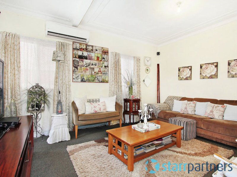 Photo - 17 Railway Street, Guildford NSW 2161 - Image 2