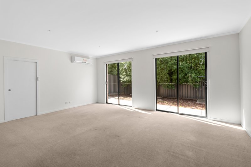 Photo - 17 Ramez Street, Mernda VIC 3754 - Image 6