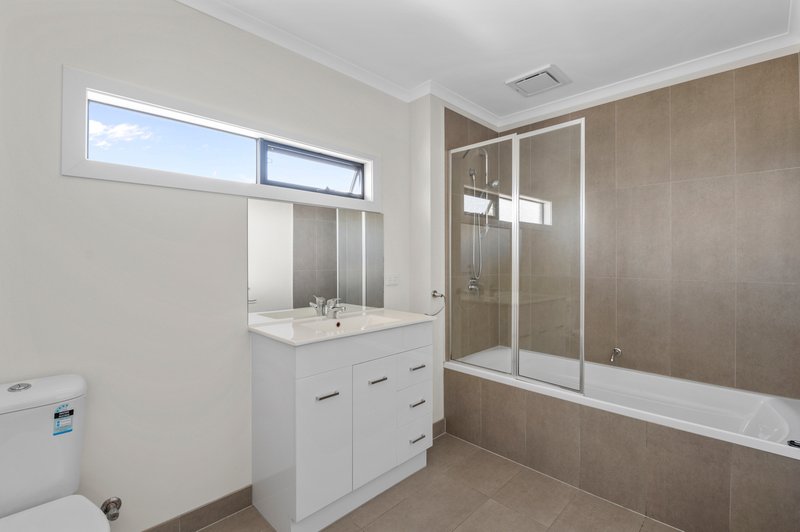 Photo - 17 Ramez Street, Mernda VIC 3754 - Image 10