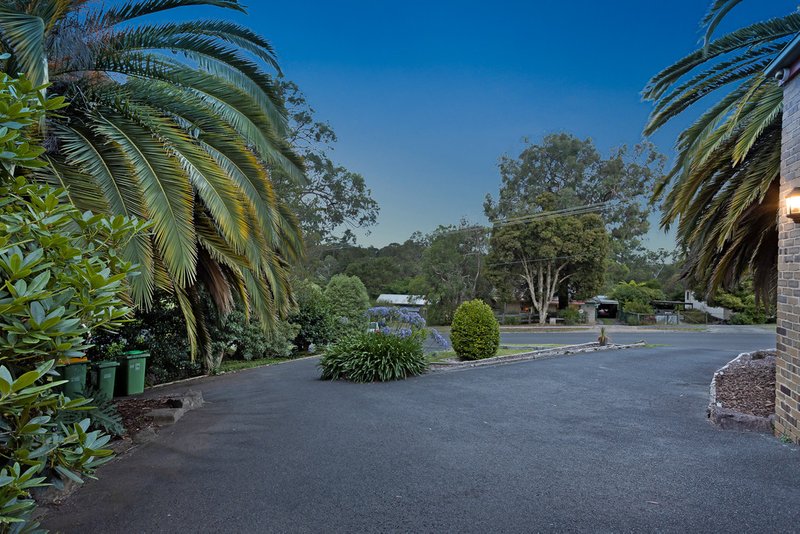 Photo - 17 Rangeview Road, Mount Evelyn VIC 3796 - Image 3