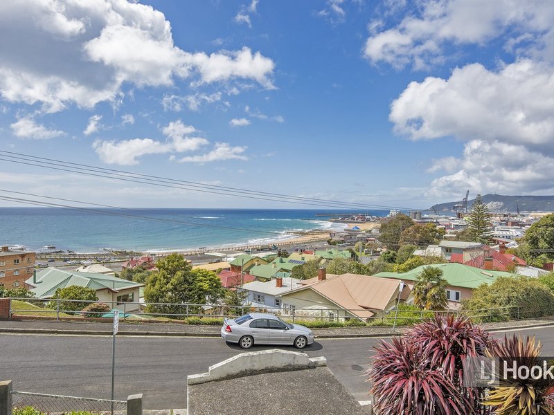 Photo - 17 Regent Street, Burnie TAS 7320 - Image 7