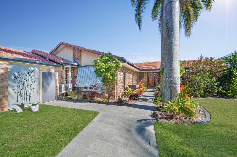 Photo - 17 Reliance Court, Newport QLD 4020 - Image 5