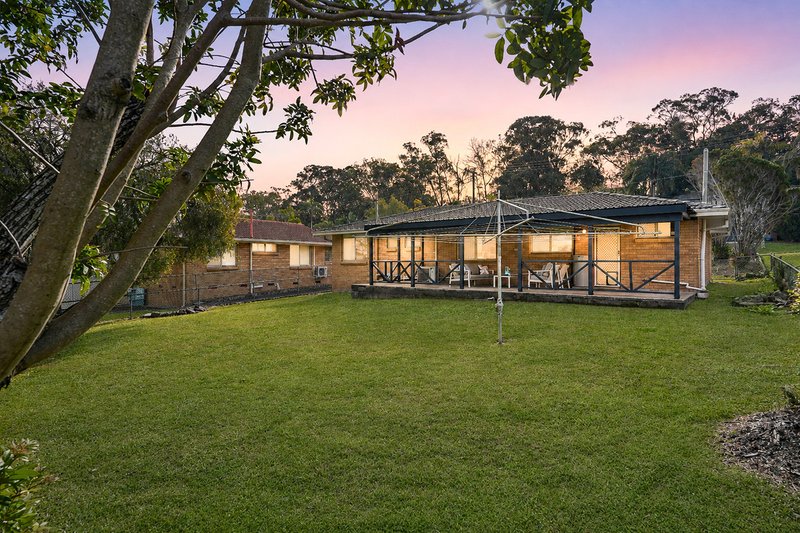 Photo - 17 Rholanda Crescent, Springwood QLD 4127 - Image 18