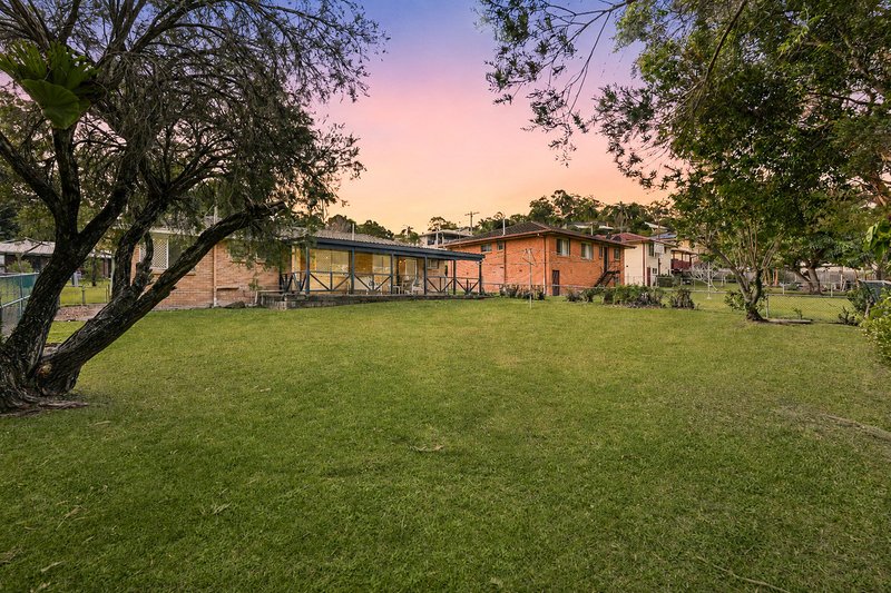 Photo - 17 Rholanda Crescent, Springwood QLD 4127 - Image 19