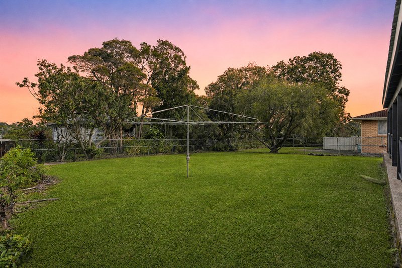 Photo - 17 Rholanda Crescent, Springwood QLD 4127 - Image 23