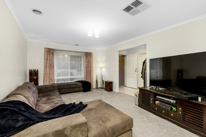 Photo - 1/7 Richard Street, Glen Waverley VIC 3150 - Image 5