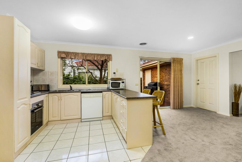 Photo - 1/7 Richard Street, Glen Waverley VIC 3150 - Image 6