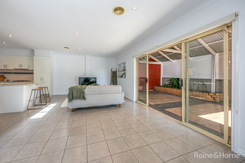 Photo - 1/7 Riddell Road, Sunbury VIC 3429 - Image 6