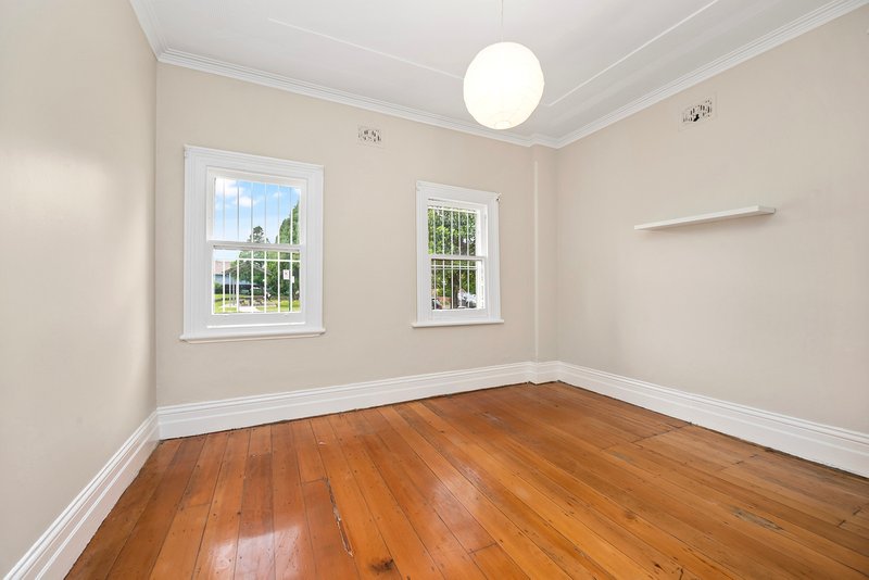 Photo - 1/7 Roach Street, Marrickville NSW 2204 - Image 4