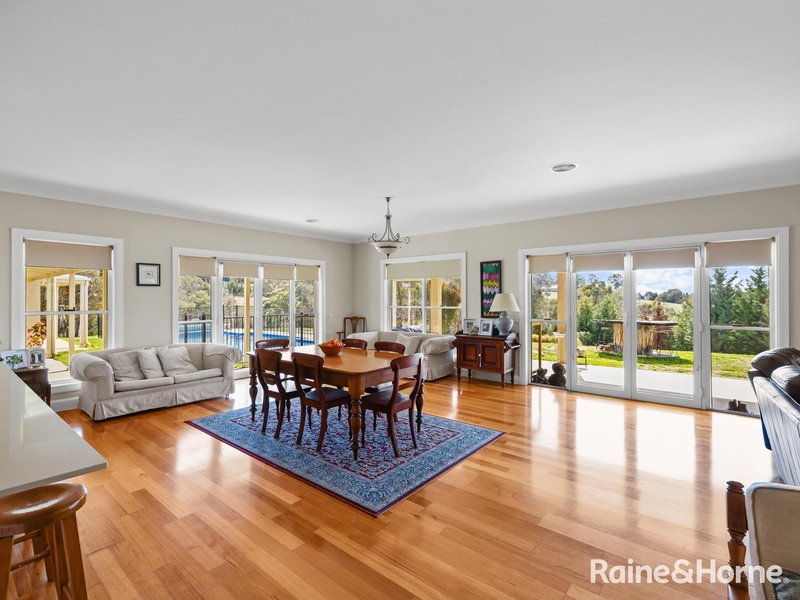 Photo - 17 Robindale Court, Robin Hill NSW 2795 - Image 7