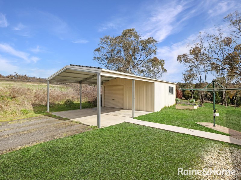 Photo - 17 Robindale Court, Robin Hill NSW 2795 - Image 23