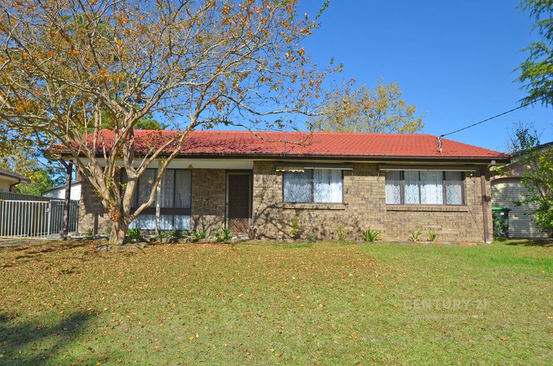 Photo - 17 Robyn Road, Winmalee NSW 2777 - Image 1
