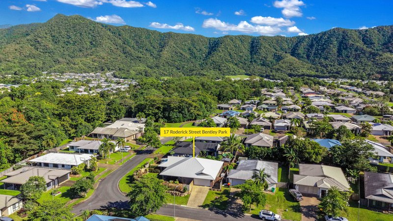 Photo - 17 Roderick Street, Bentley Park QLD 4869 - Image 5