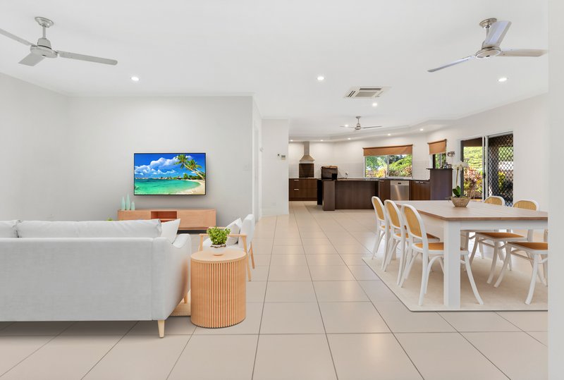 Photo - 17 Roderick Street, Bentley Park QLD 4869 - Image 12