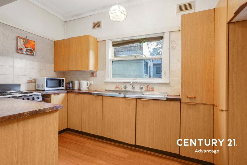 Photo - 17 Rogers Street, Wentworthville NSW 2145 - Image 4