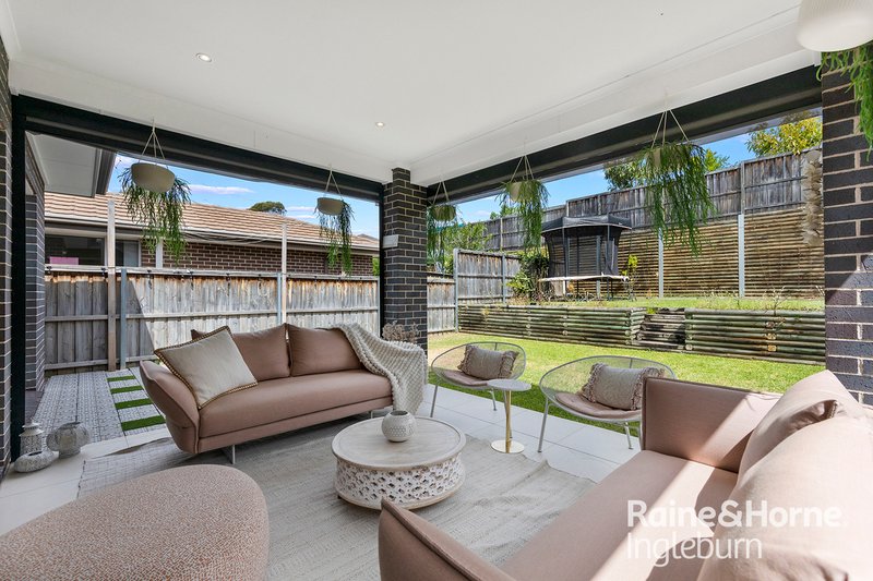 Photo - 17 Rolla Road, Glenfield NSW 2167 - Image 4