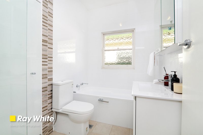 Photo - 17 Roseland Avenue, Roselands NSW 2196 - Image 6