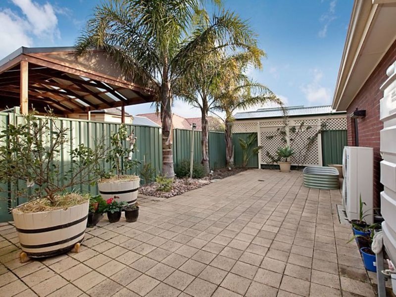 Photo - 17 Rosella Street, Mawson Lakes SA 5095 - Image 11