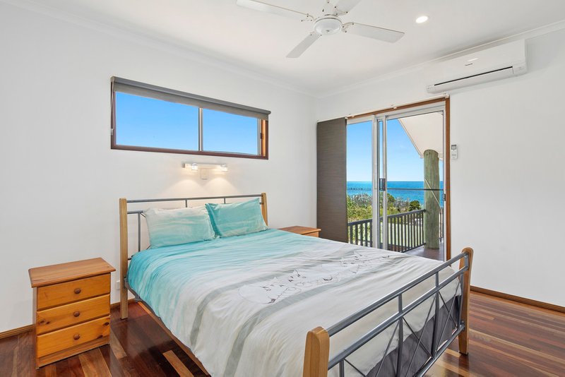 Photo - 17 Roseric Crescent, Hideaway Bay QLD 4800 - Image 12