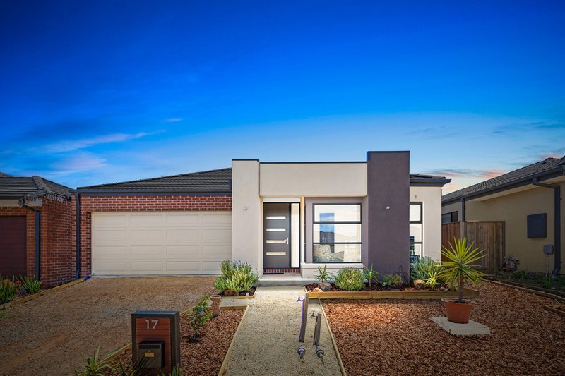 17 Rosewater Street, Manor Lakes VIC 3024