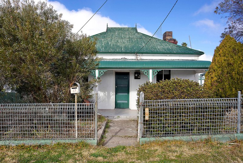 17 Roxburgh Street, Portland NSW 2847