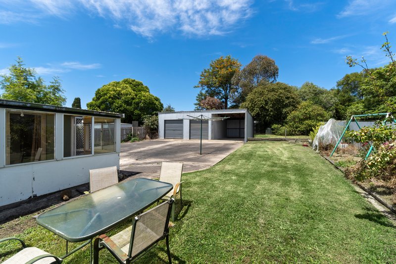 Photo - 17 Russell Street, Camperdown VIC 3260 - Image 10