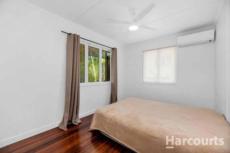 Photo - 17 Rutherford Street, Stafford Heights QLD 4053 - Image 10