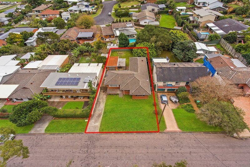 17 Rysdyk Parade, Wamberal NSW 2260