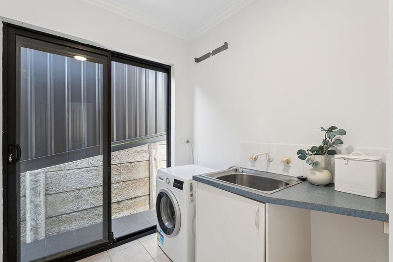 Photo - 17 Sackville Terrace, Scarborough WA 6019 - Image 13