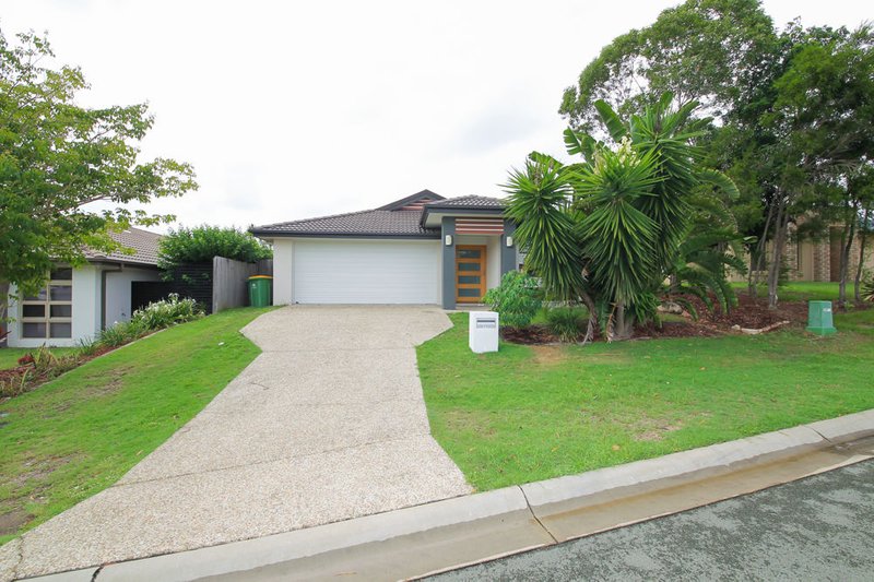 Photo - 17 Saltram Avenue, Holmview QLD 4207 - Image 14