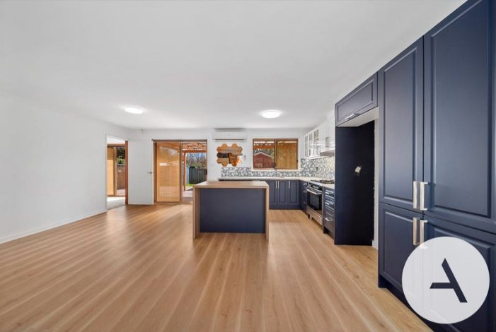 Photo - 17 Sandover Circuit, Amaroo ACT 2914 - Image 3
