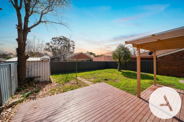 Photo - 17 Sandover Circuit, Amaroo ACT 2914 - Image 16
