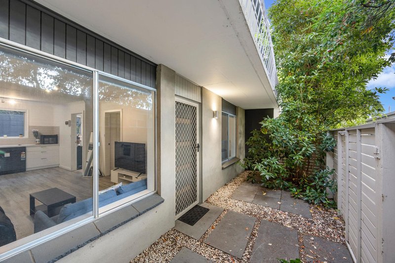 Photo - 1/7 Sanglen Terrace, Belmont VIC 3216 - Image 1