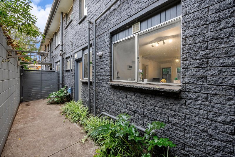 Photo - 1/7 Sanglen Terrace, Belmont VIC 3216 - Image 6