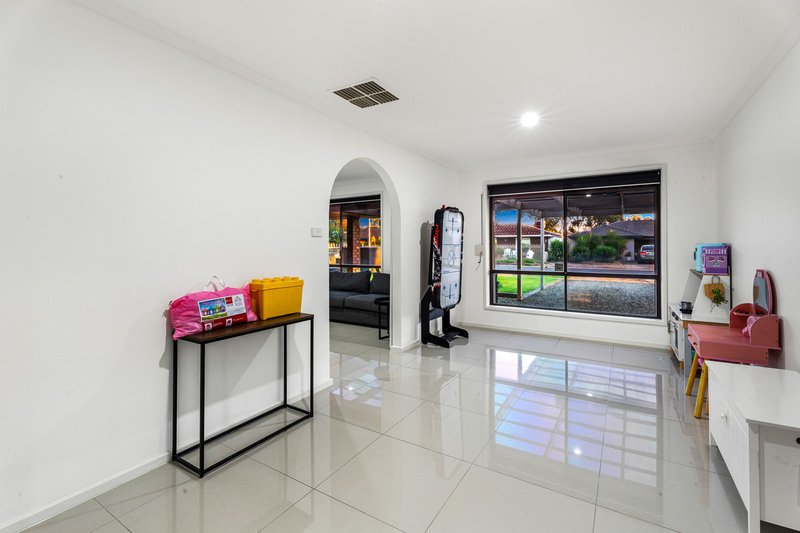 Photo - 17 Santander Drive, Paralowie SA 5108 - Image 8