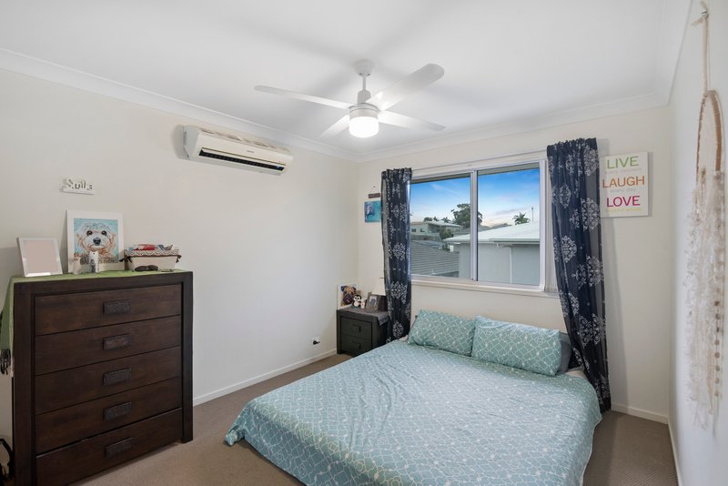 Photo - 1/7 Sapphire Place, Elanora QLD 4221 - Image 11