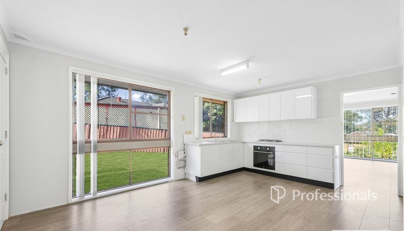 Photo - 17 Scenic Circuit, Cranebrook NSW 2749 - Image 7