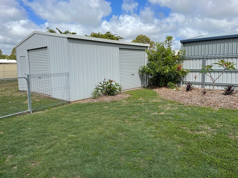 Photo - 17 Searle Court, Ayr QLD 4807 - Image 15