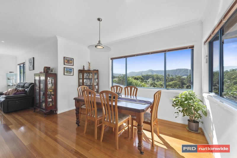 Photo - 17 Seaside Close, Korora NSW 2450 - Image 6