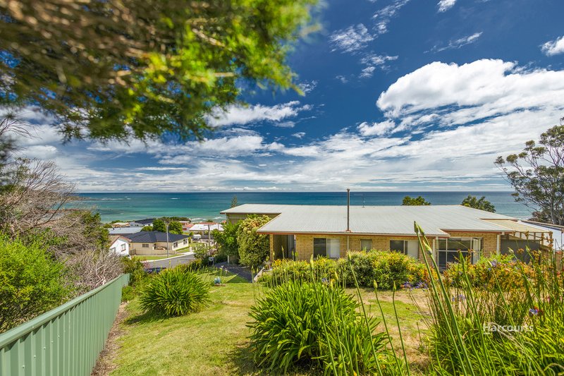 Photo - 17 Seaside Crescent, Penguin TAS 7316 - Image 31