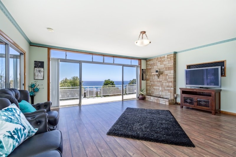 17 Seaside Crescent, Penguin TAS 7316 Real Estate Industry Partners