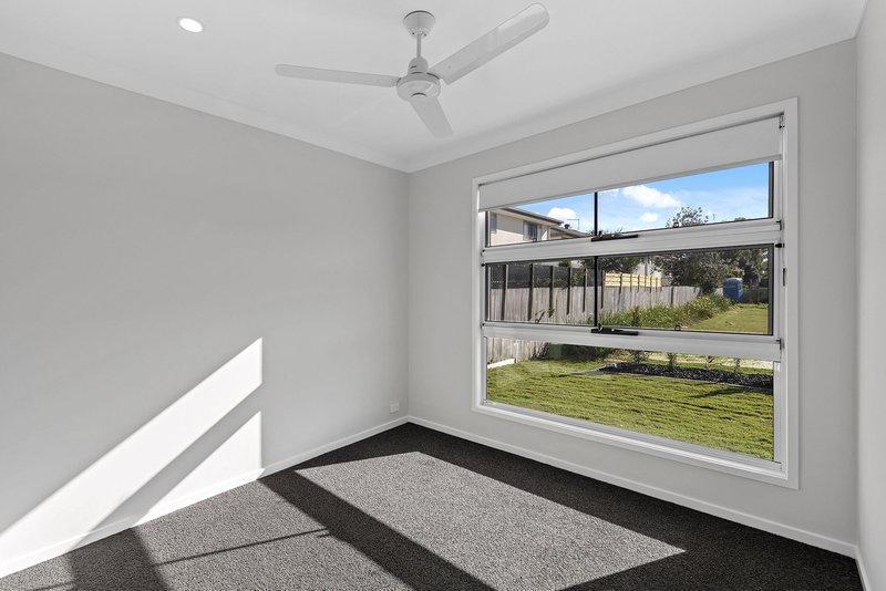 Photo - 1/7 Seaspray Court, Deception Bay QLD 4508 - Image 6