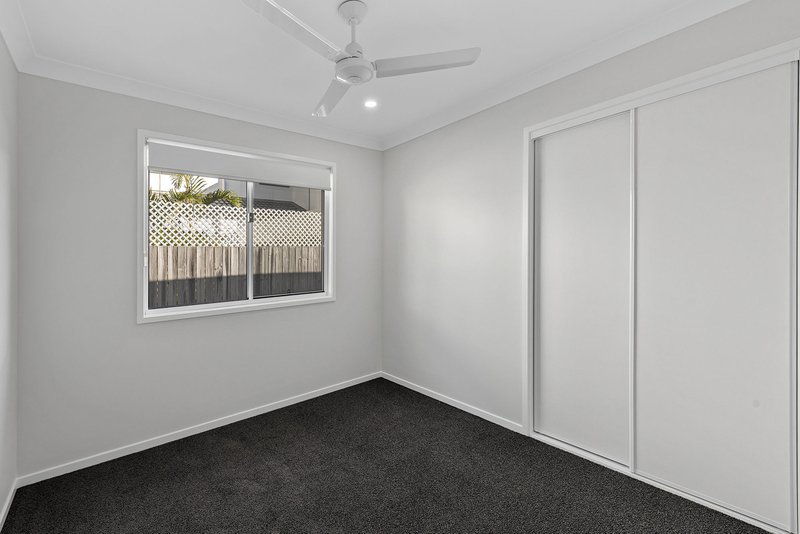 Photo - 1/7 Seaspray Court, Deception Bay QLD 4508 - Image 7