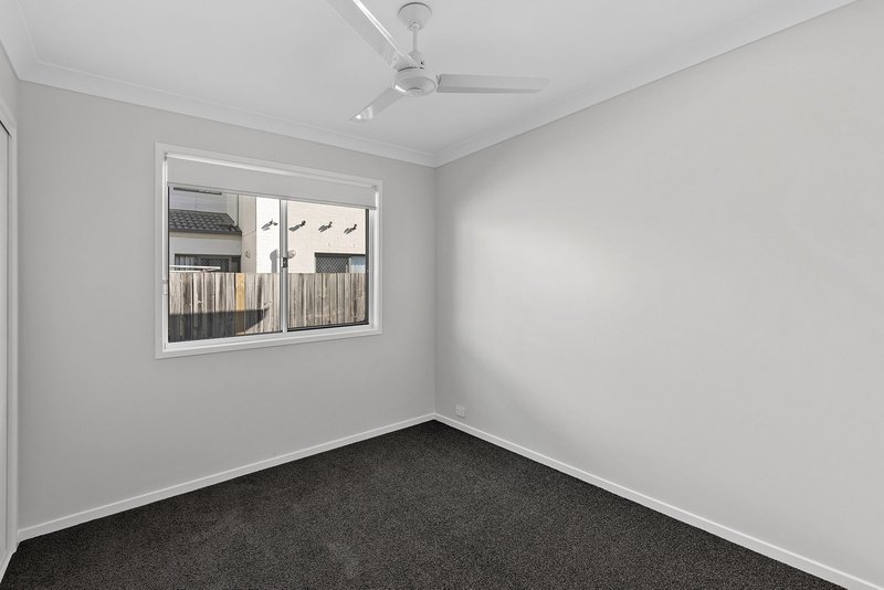 Photo - 1/7 Seaspray Court, Deception Bay QLD 4508 - Image 8