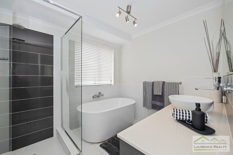 Photo - 17 Seaspray Crescent, Jindalee WA 6036 - Image 21