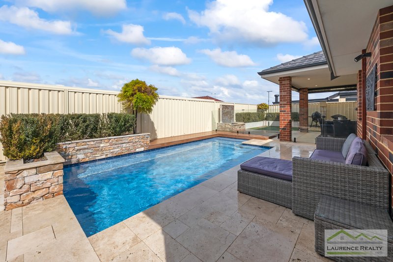 Photo - 17 Seaspray Crescent, Jindalee WA 6036 - Image 25