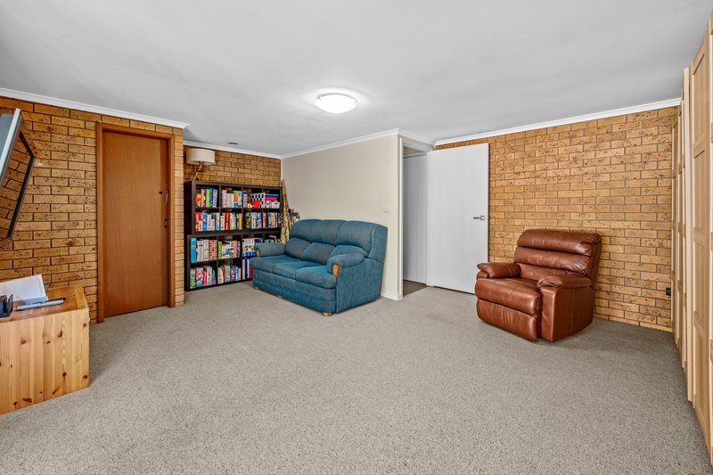 Photo - 17 Seaview Close, Eleebana NSW 2282 - Image 20