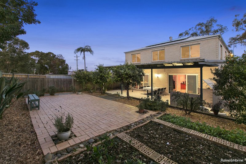 Photo - 17 Second Avenue, Seven Hills NSW 2147 - Image 2