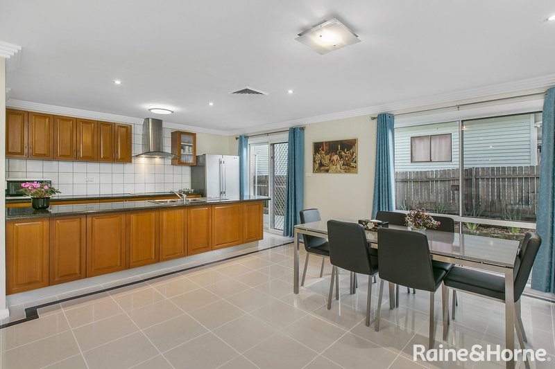 Photo - 17 Second Avenue, Seven Hills NSW 2147 - Image 3