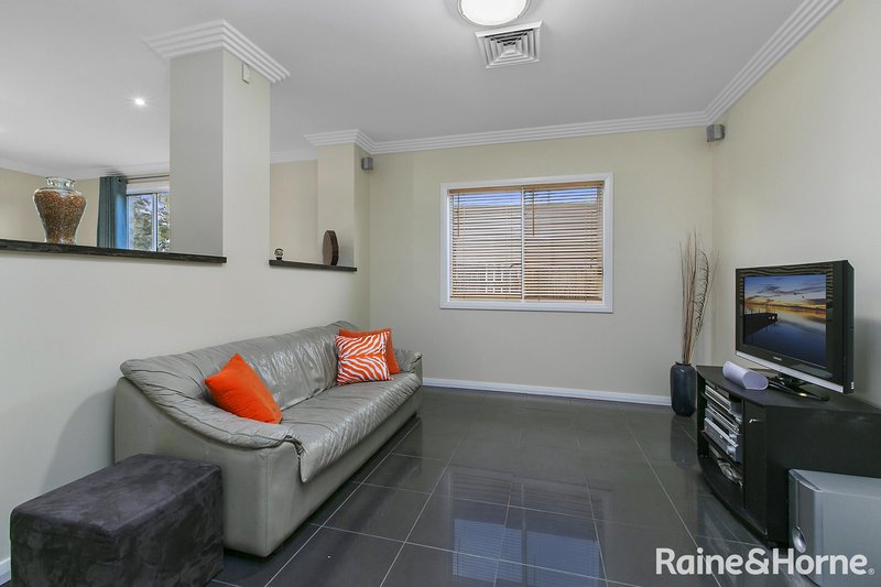 Photo - 17 Second Avenue, Seven Hills NSW 2147 - Image 6